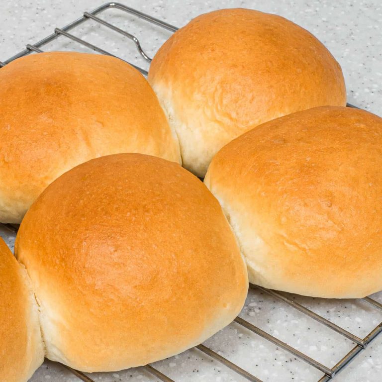 Simple Homemade Yeast Rolls Bulgarian Cooking